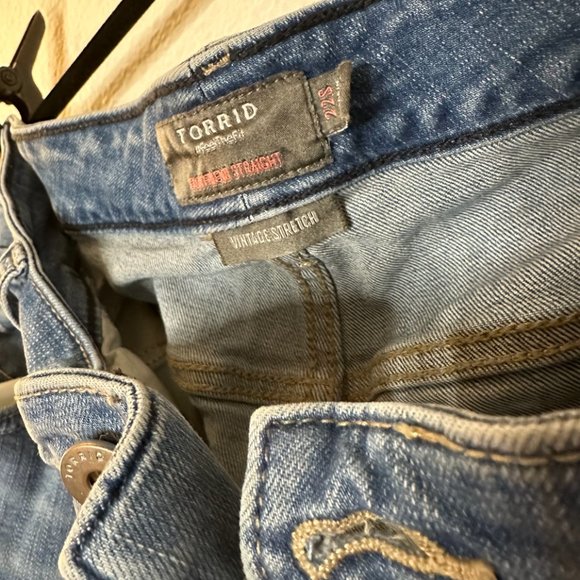 Torrid Boyfriend Straight Vintage Stretch Size 22 Short - Picture 4 of 5